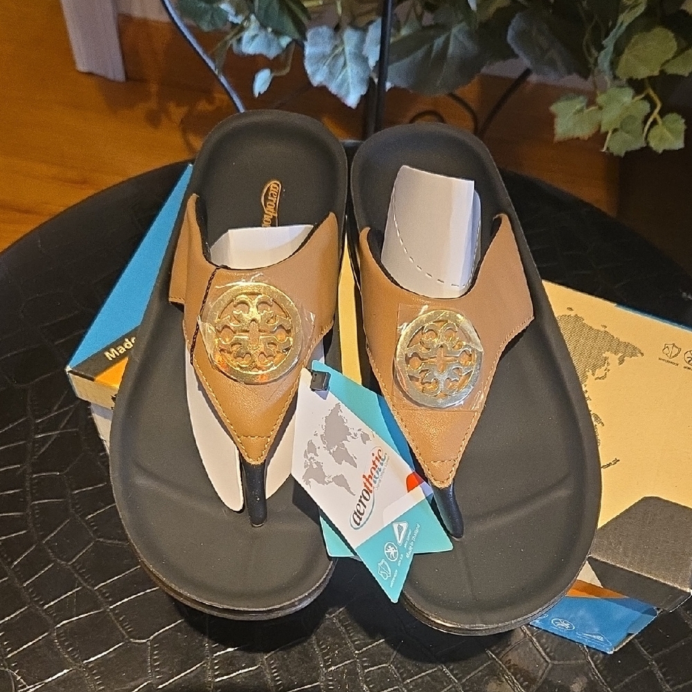 Aerothotic Tan and Black Sandals with Gold Accent
